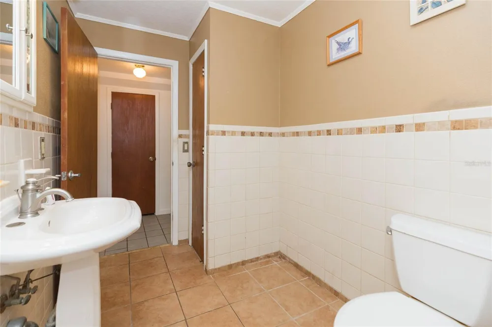 17616 EAGLE LANE Lutz, FL 33558