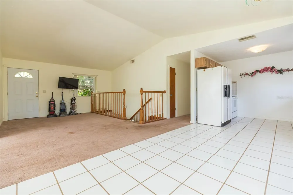 17616 EAGLE LANE Lutz, FL 33558