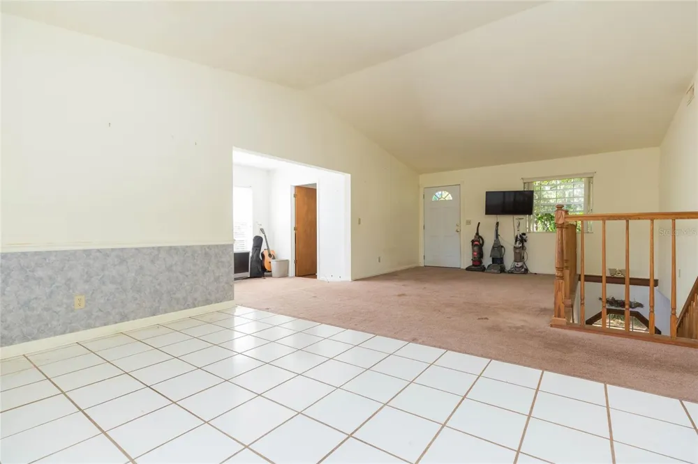 17616 EAGLE LANE Lutz, FL 33558