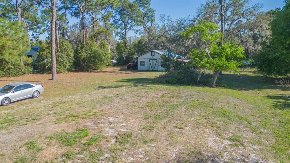 17616 EAGLE LANE Lutz, FL 33558