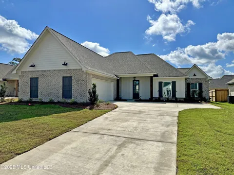 302 Tremont Drive