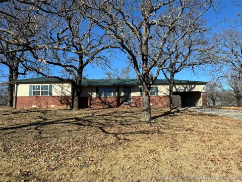8072 S US Hwy 69