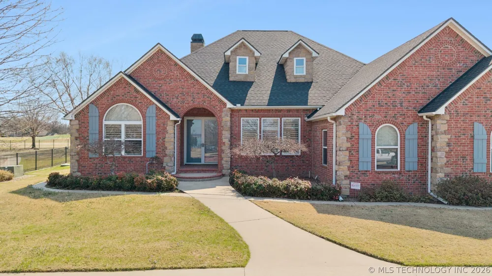 5020 Lake Breeze Road Grove, OK 74344