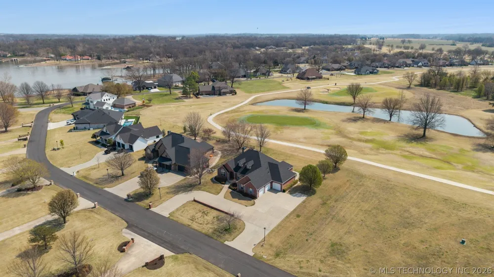 5020 Lake Breeze Road Grove, OK 74344