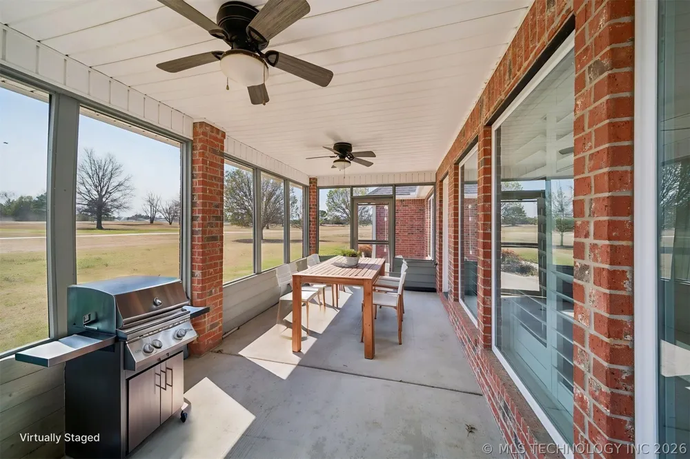 5020 Lake Breeze Road Grove, OK 74344