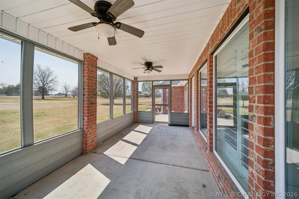 5020 Lake Breeze Road Grove, OK 74344