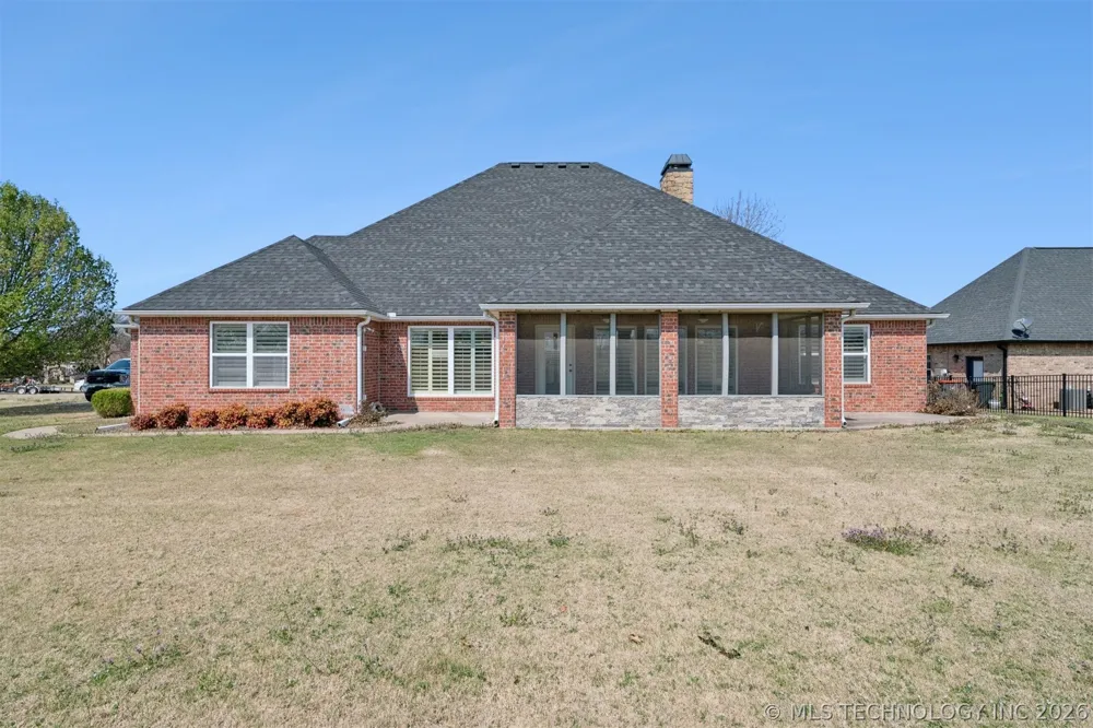 5020 Lake Breeze Road Grove, OK 74344