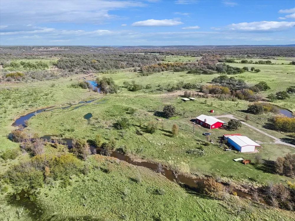 1161 Lynn Creek Road Jacksboro, TX 76458