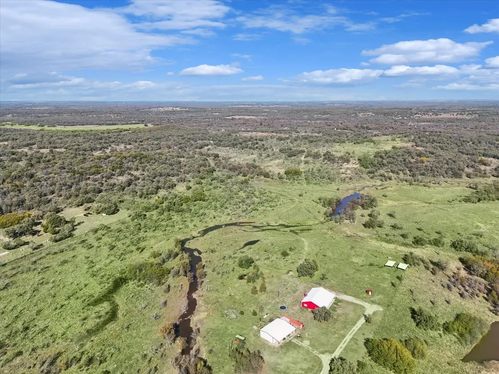 1161 Lynn Creek Road Jacksboro, TX 76458
