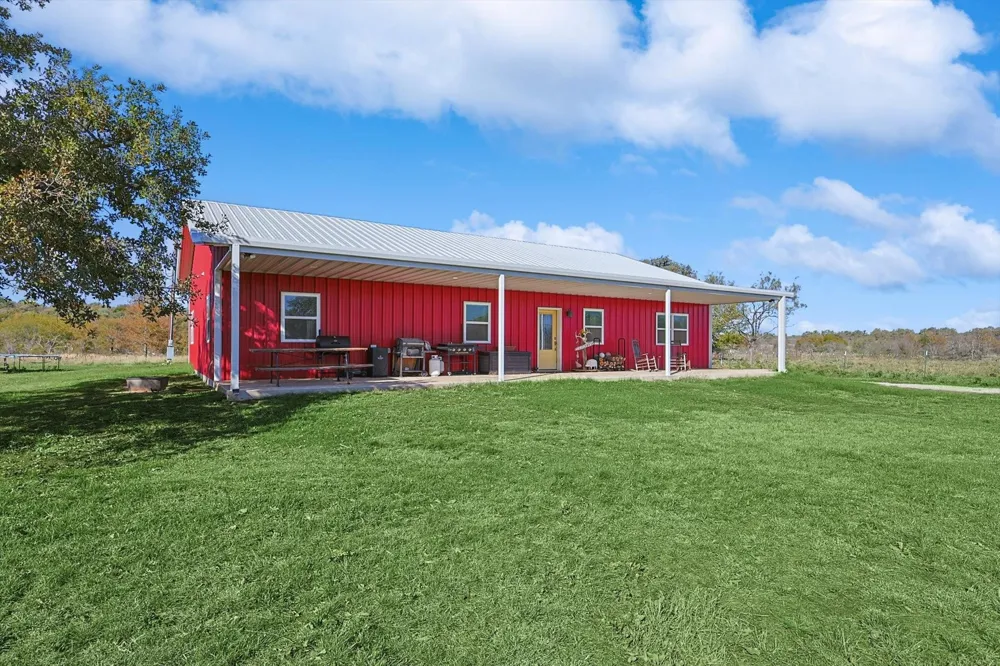 1161 Lynn Creek Road Jacksboro, TX 76458