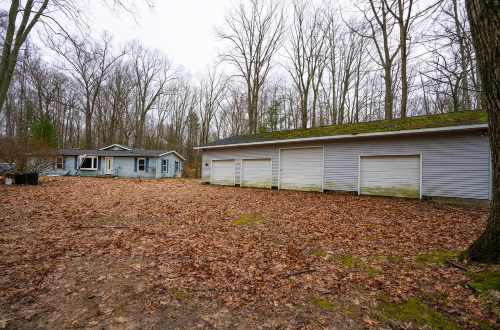 4202 E Pontaluna Road Fruitport Charter Township, MI 49415