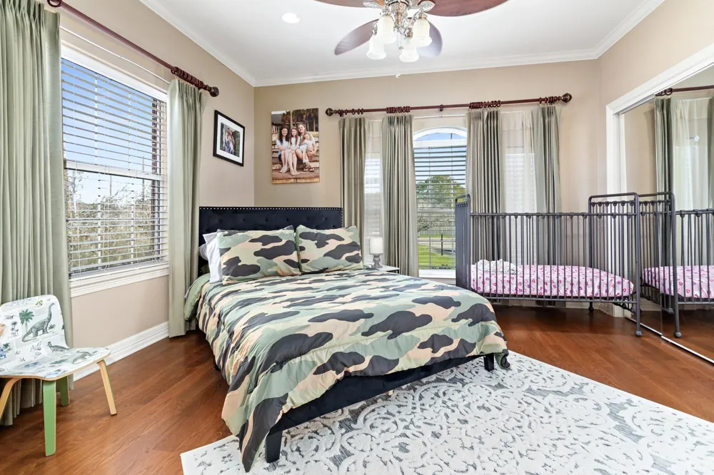 2700 Spurlock Road Nederland, TX 77627