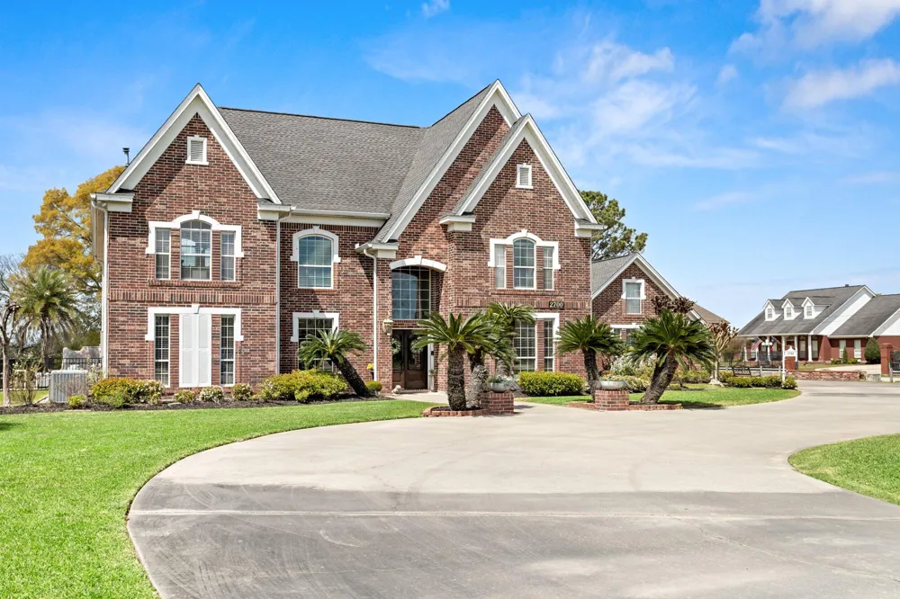 2700 Spurlock Road Nederland, TX 77627