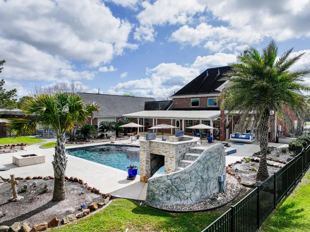 2700 Spurlock Road Nederland, TX 77627