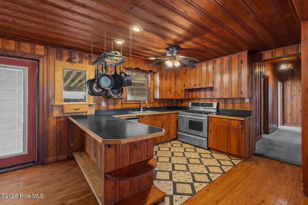 325 Bartlett Road Warsaw, NC 28398