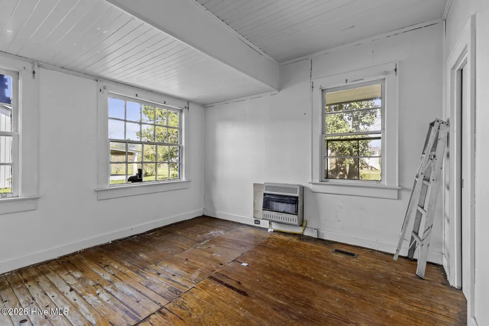 325 Bartlett Road Warsaw, NC 28398