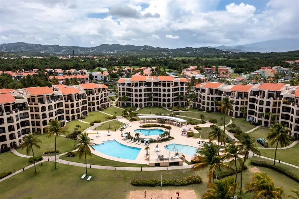 190 CANDELERO DRIVE #175 Humacao, PR 00791