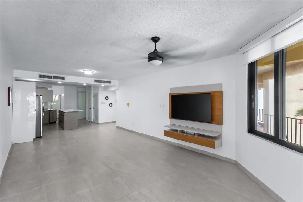 190 CANDELERO DRIVE #175 Humacao, PR 00791