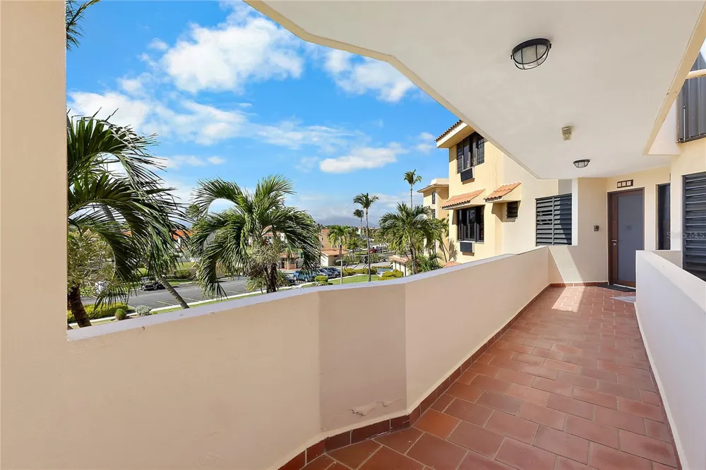 190 CANDELERO DRIVE #175 Humacao, PR 00791