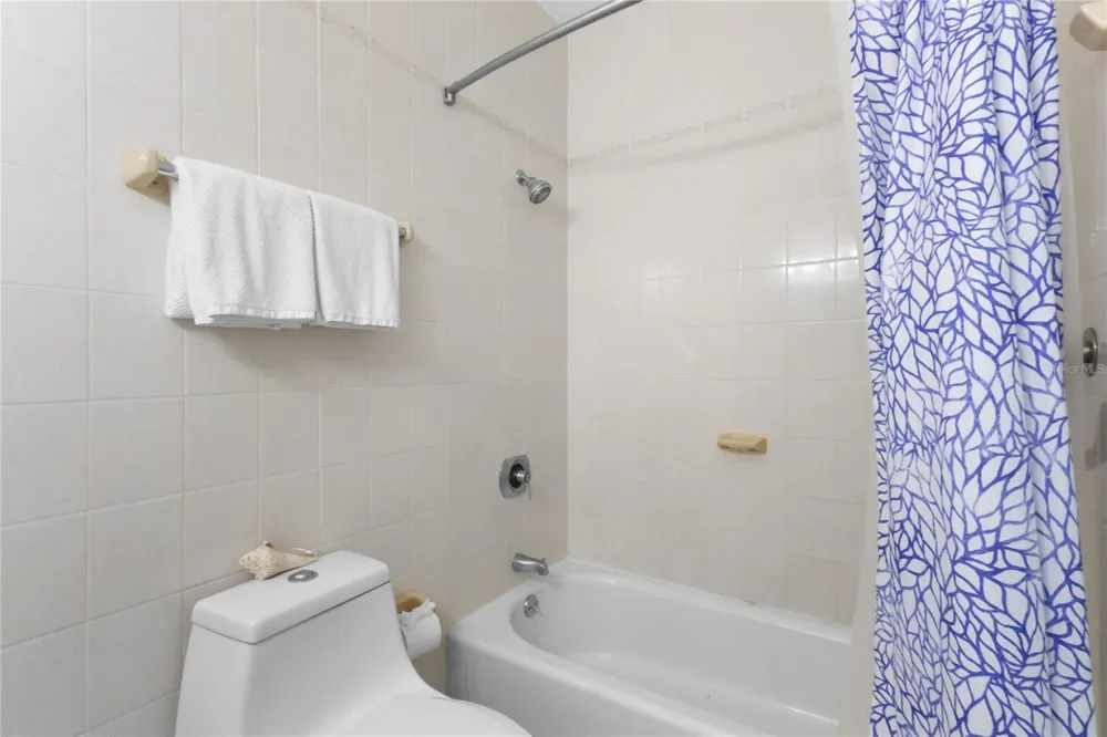 190 CANDELERO DRIVE #175 Humacao, PR 00791