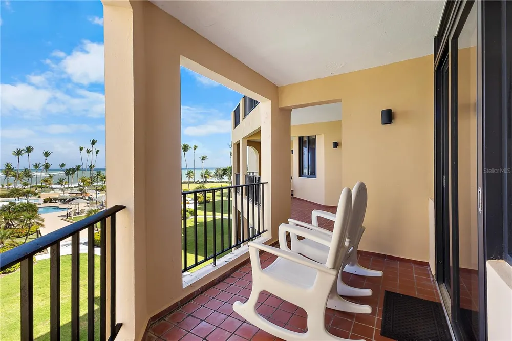 190 CANDELERO DRIVE #175 Humacao, PR 00791
