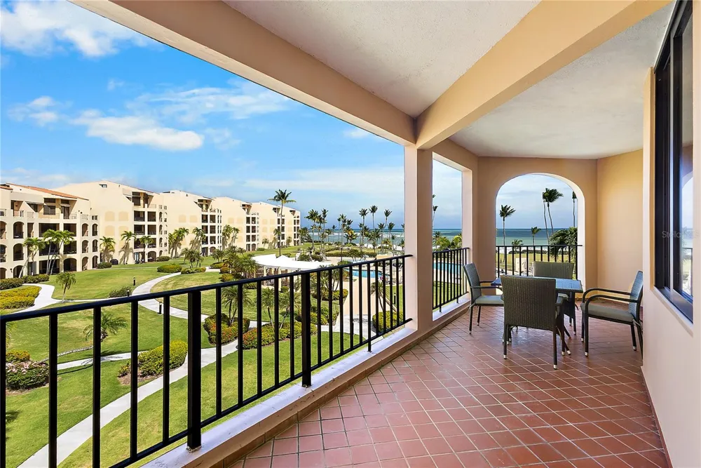 190 CANDELERO DRIVE #175 Humacao, PR 00791