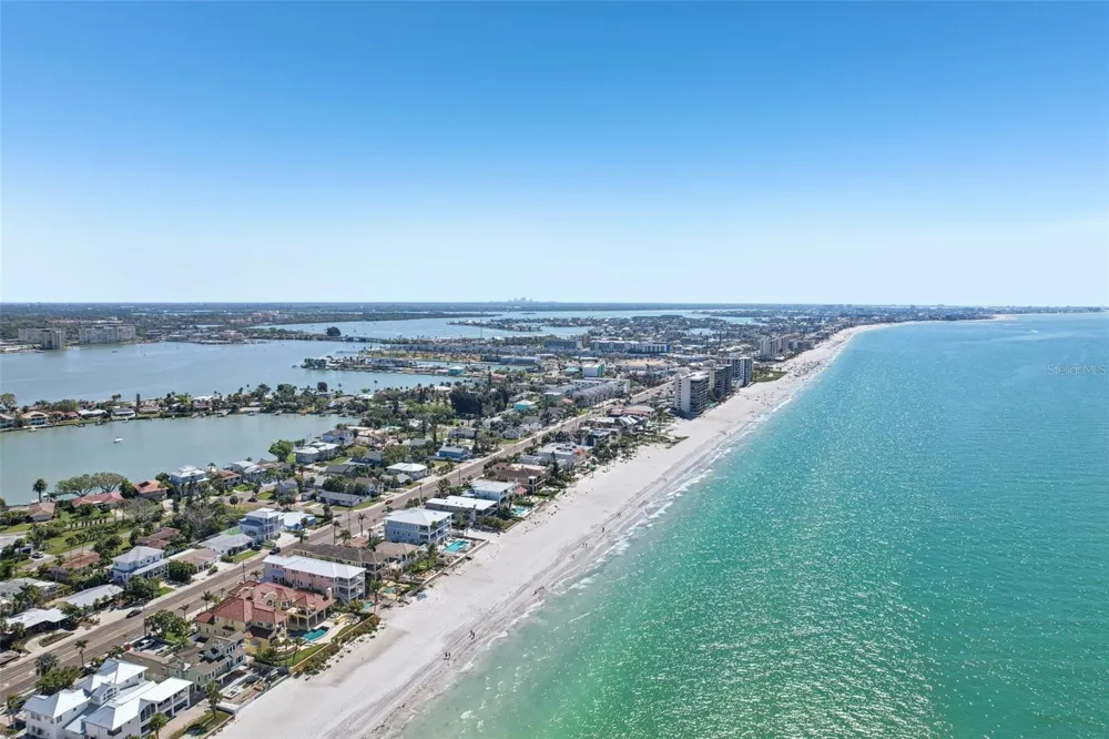 15825 REDINGTON DRIVE Redington Beach, FL 33708