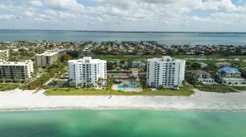 1050 LONGBOAT CLUB ROAD #506