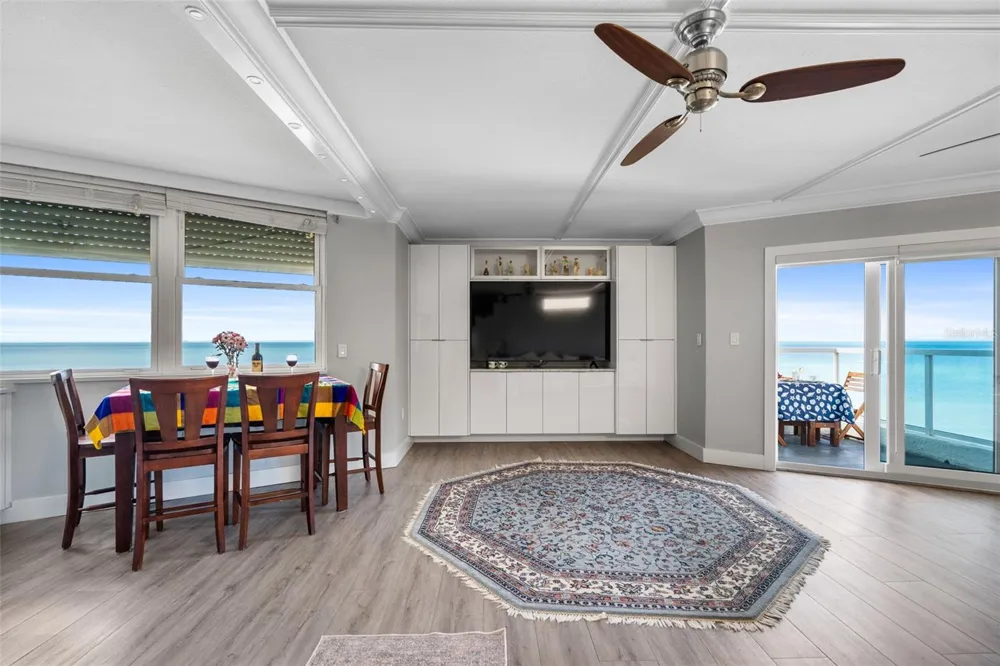 1050 LONGBOAT CLUB ROAD #506 Longboat Key, FL 34228
