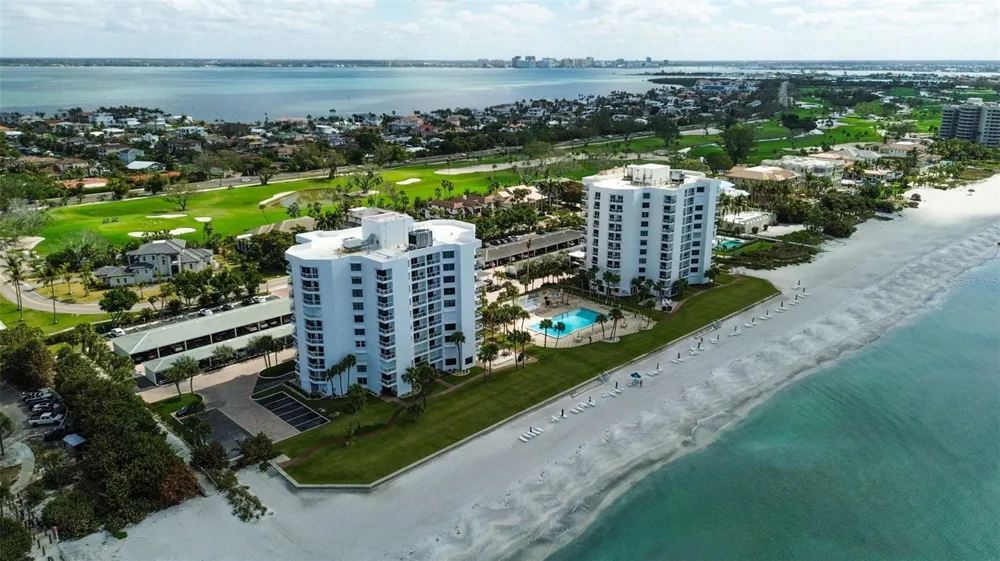 1050 LONGBOAT CLUB ROAD #506 Longboat Key, FL 34228