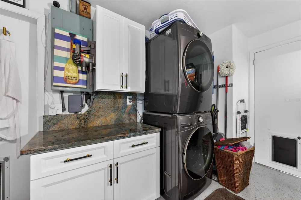 92 ALBERTA AVENUE Ponce Inlet, FL 32127
