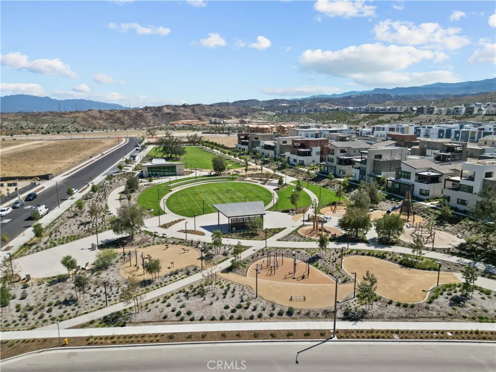 27616 Symphony Place Valencia, CA 91381