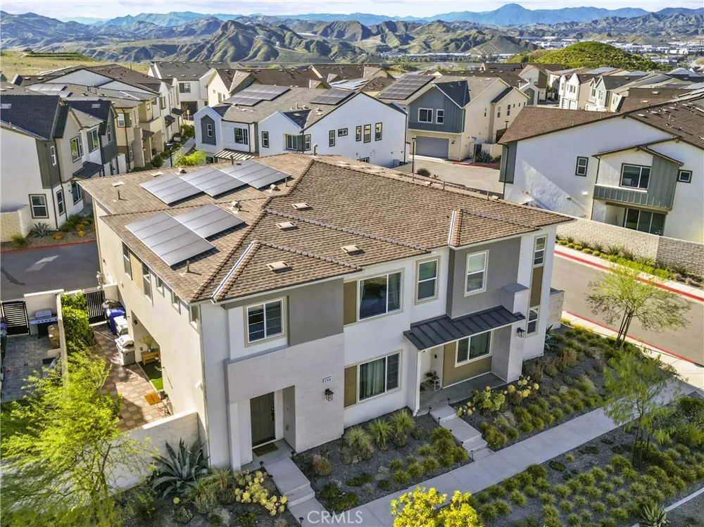 27616 Symphony Place Valencia, CA 91381