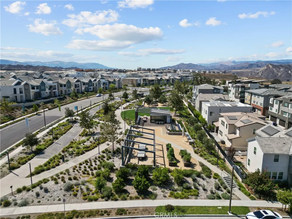 27616 Symphony Place Valencia, CA 91381