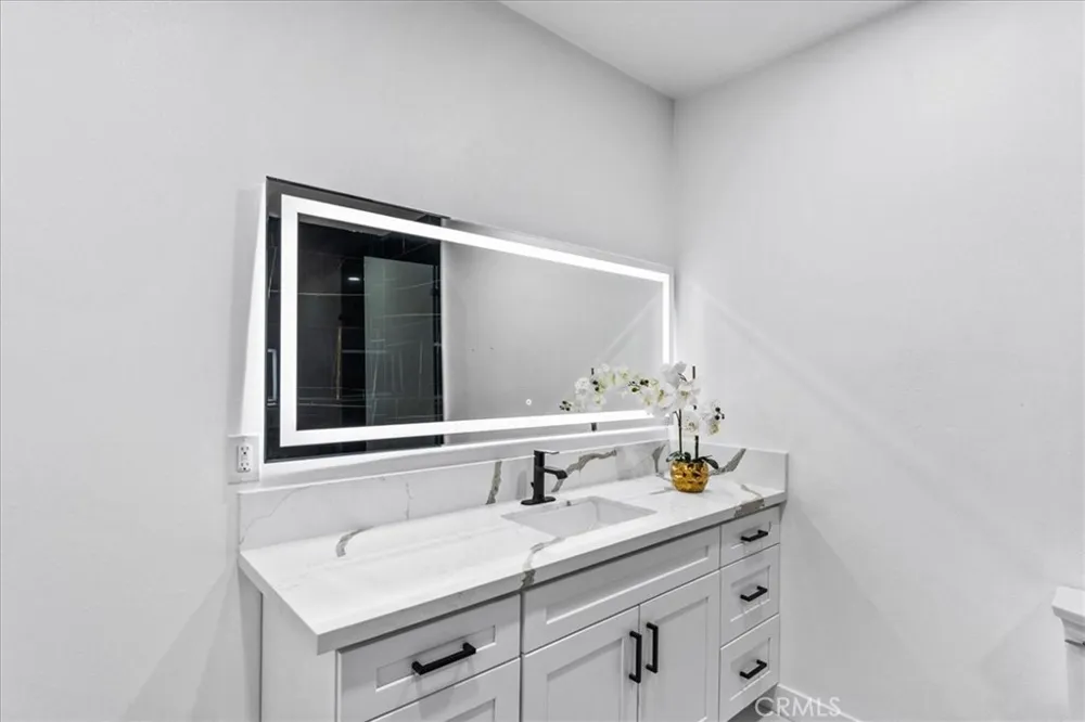 1271 Brittany Cross North Tustin, CA 92705