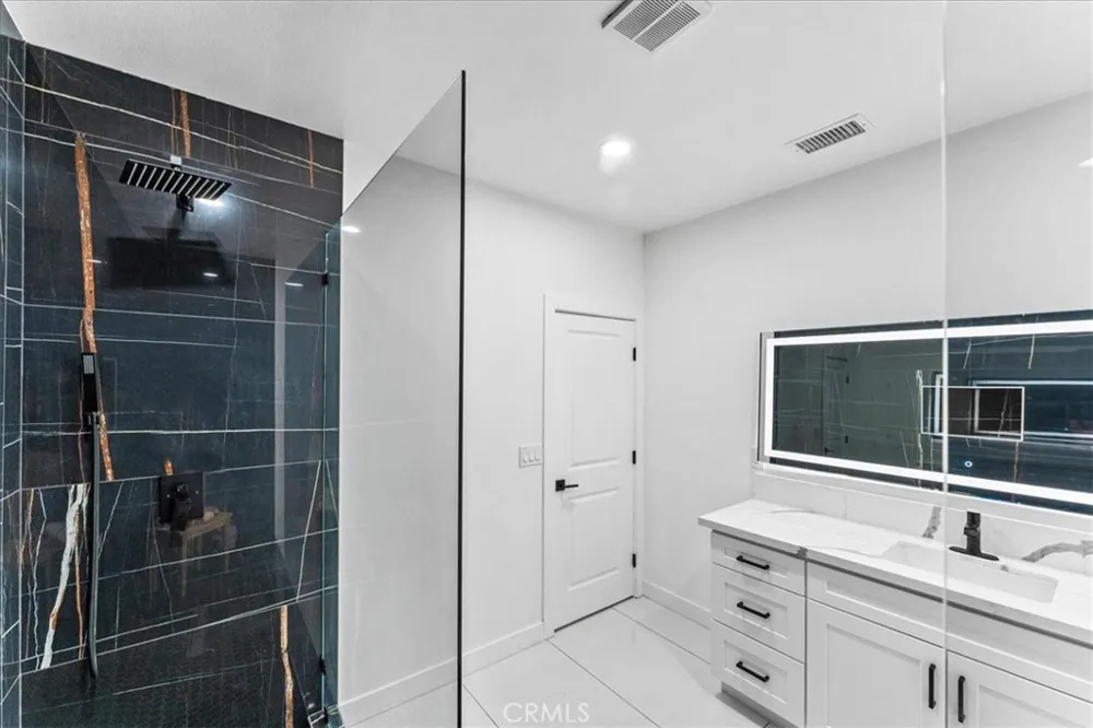 1271 Brittany Cross North Tustin, CA 92705