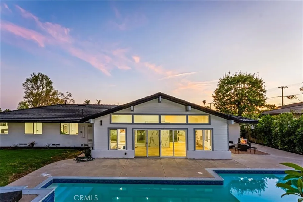 1271 Brittany Cross North Tustin, CA 92705