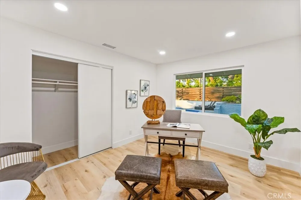 1271 Brittany Cross North Tustin, CA 92705