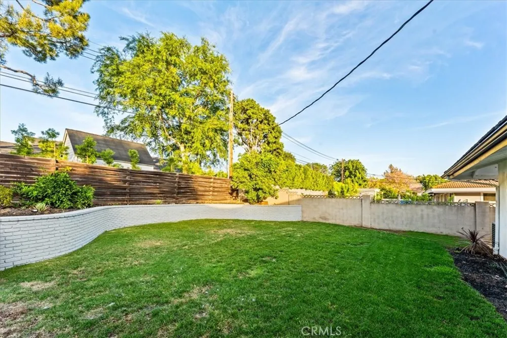 1271 Brittany Cross North Tustin, CA 92705