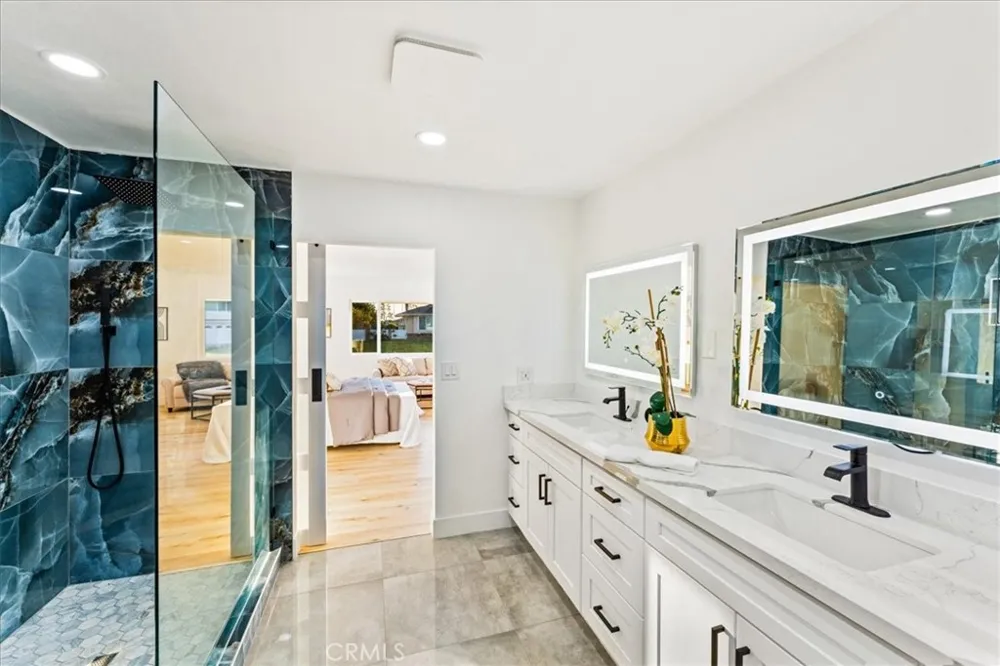 1271 Brittany Cross North Tustin, CA 92705
