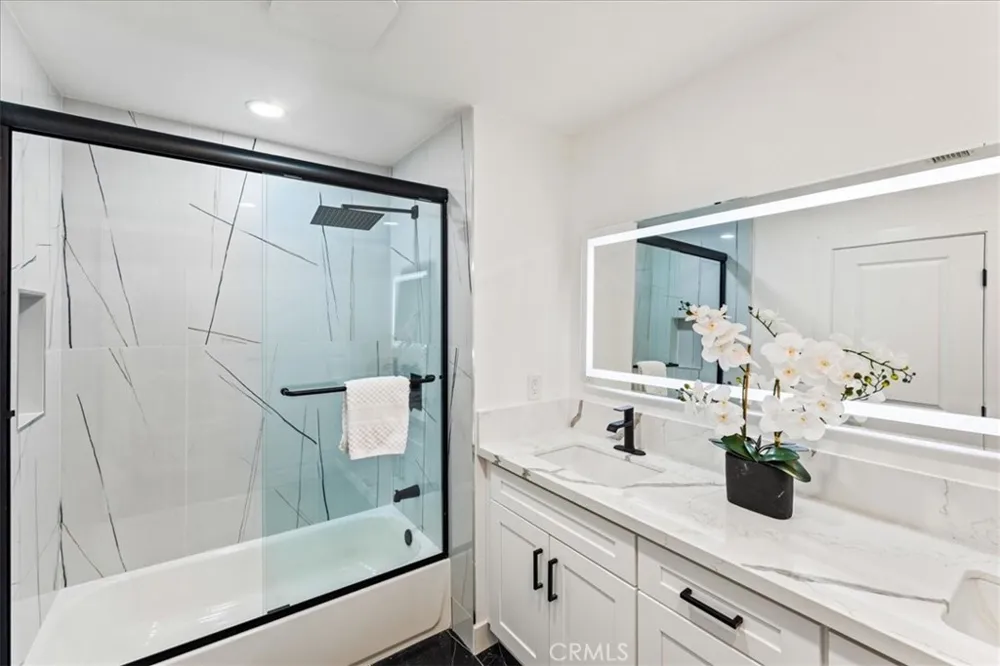 1271 Brittany Cross North Tustin, CA 92705