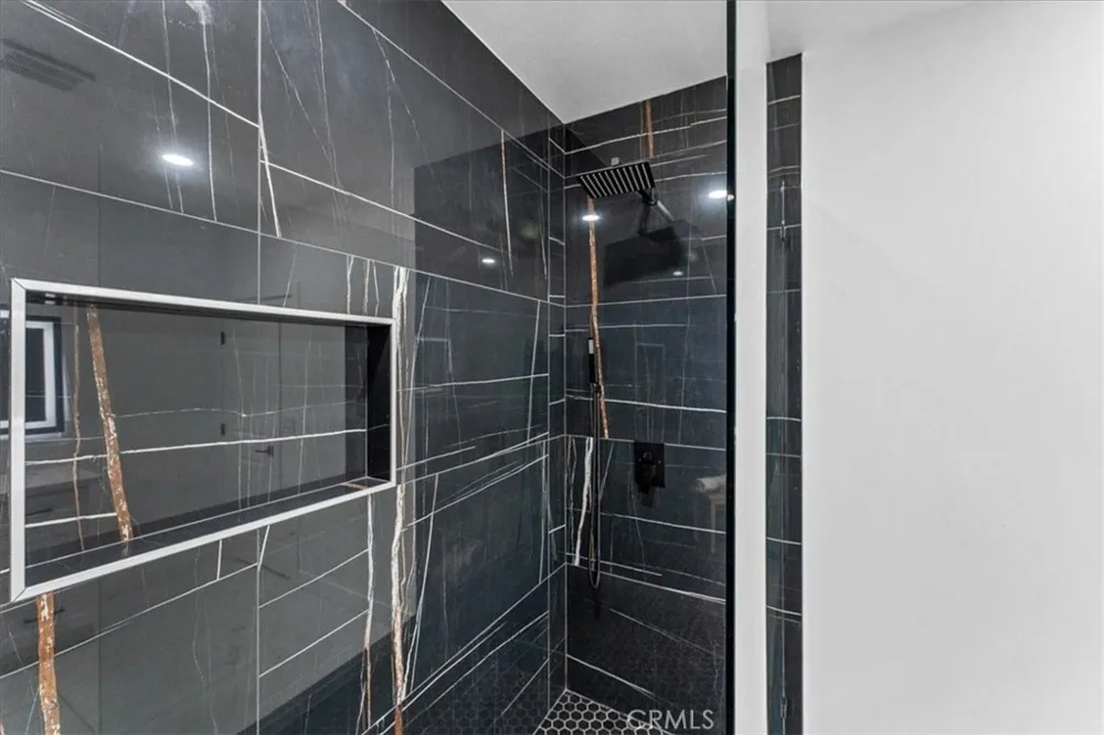 1271 Brittany Cross North Tustin, CA 92705