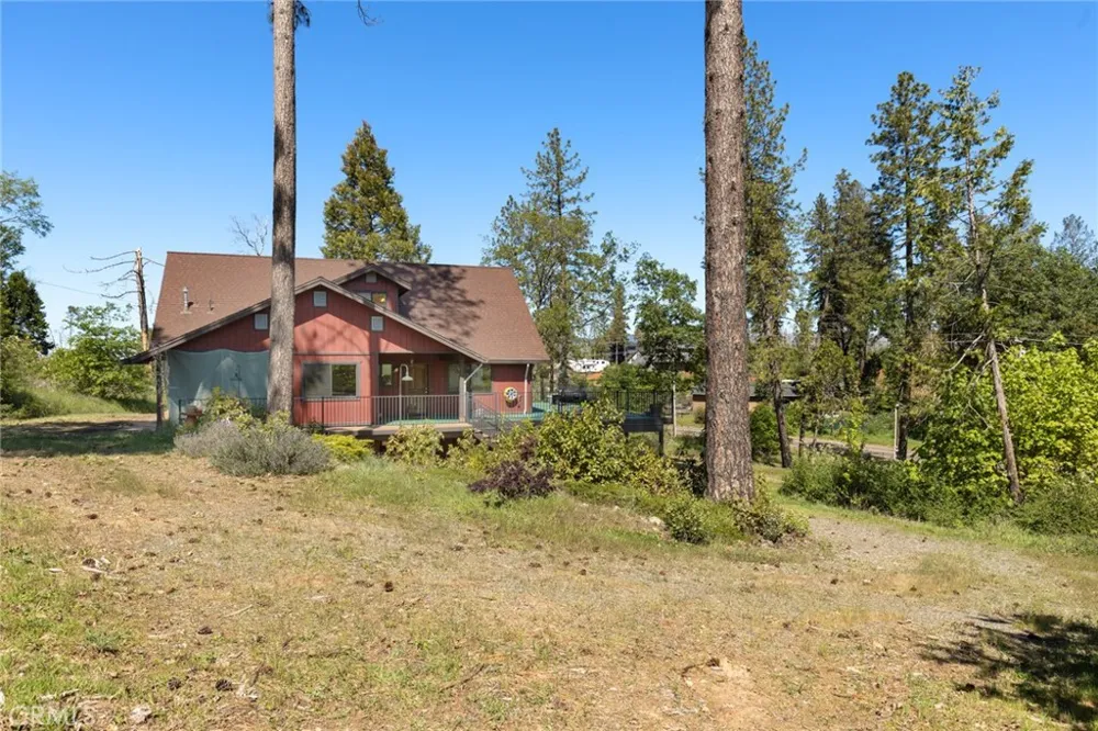 3 Town Hill Way Berry Creek, CA 95916