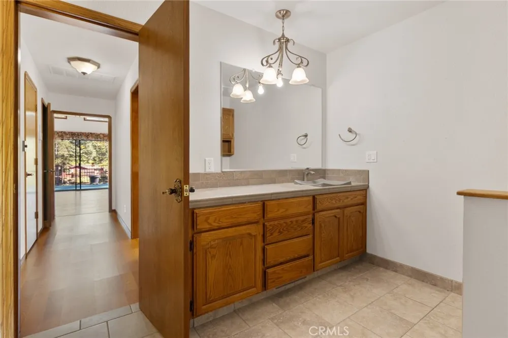 3 Town Hill Way Berry Creek, CA 95916