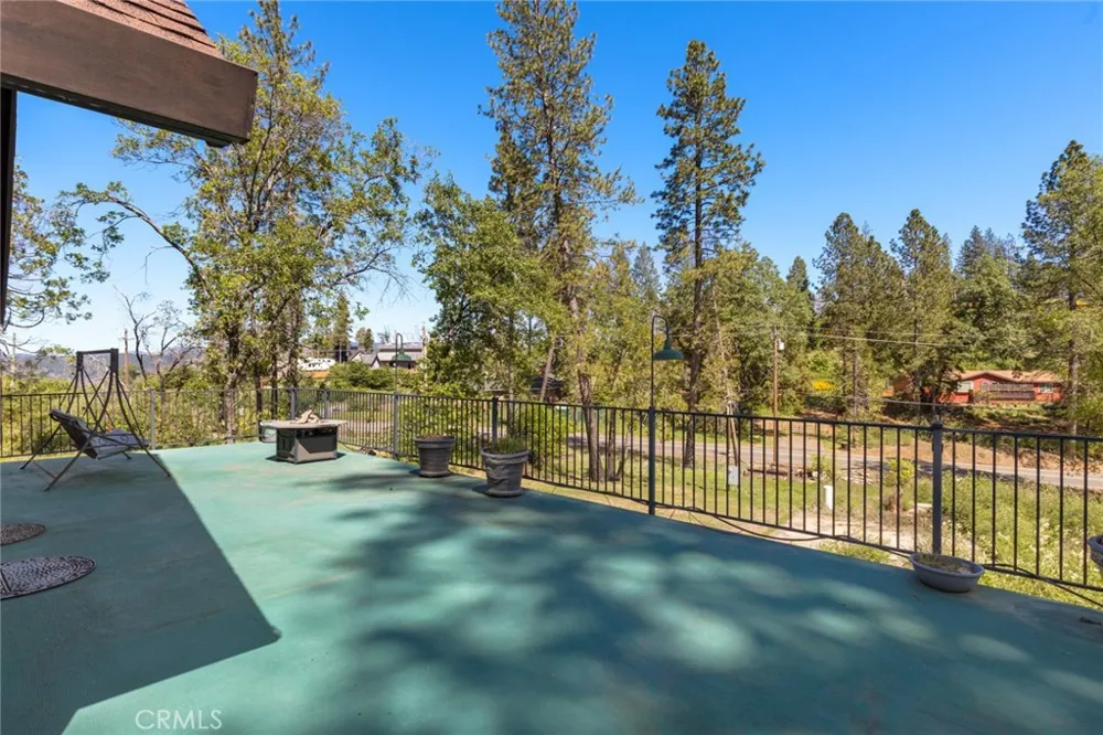 3 Town Hill Way Berry Creek, CA 95916