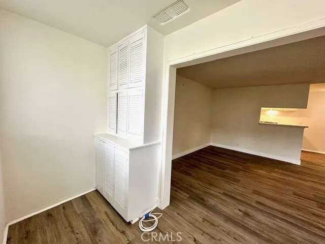 805 Glenway #205 Inglewood, CA 90302