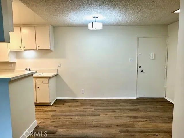 805 Glenway #205 Inglewood, CA 90302