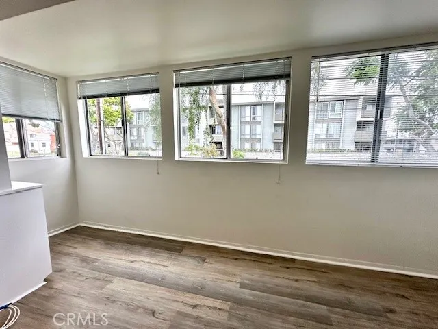 805 Glenway #205 Inglewood, CA 90302