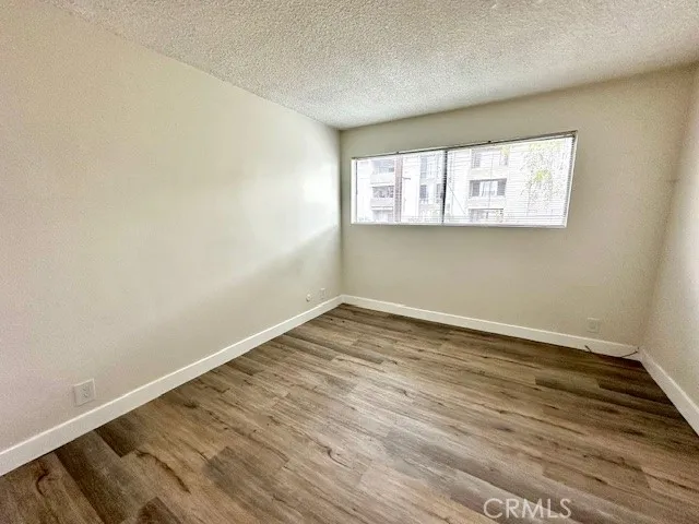 805 Glenway #205 Inglewood, CA 90302