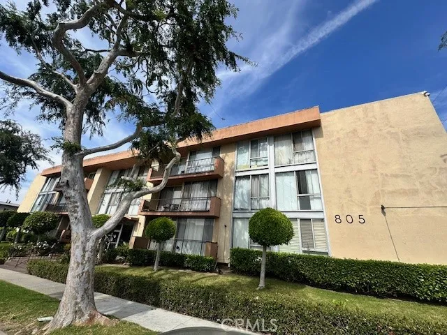 805 Glenway #205 Inglewood, CA 90302